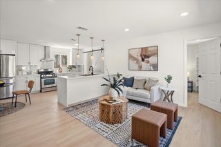 6107 Idlewood CV, Austin, TX 78745