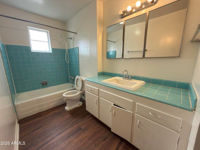 7010 N 34TH Avenue, Phoenix, AZ 85051