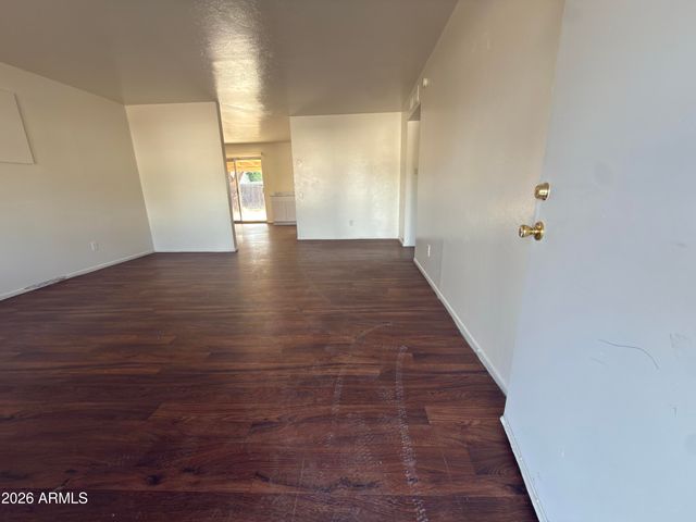 7010 N 34TH Avenue, Phoenix, AZ 85051