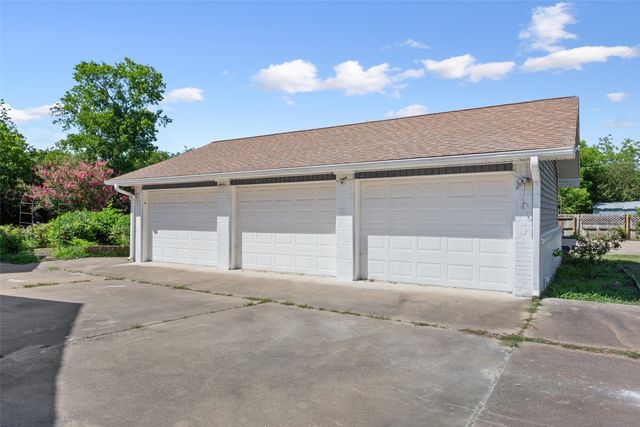 207 Doyle Street, Coolidge, TX 76635