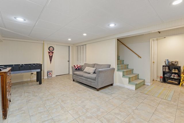 144 Hayden Rowe St, Hopkinton, MA 01748
