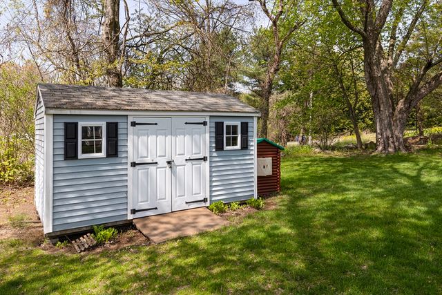 144 Hayden Rowe St, Hopkinton, MA 01748