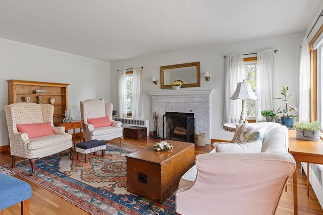144 Hayden Rowe St, Hopkinton, MA 01748