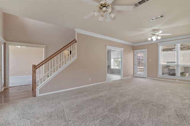 500 Quail Cove Court, Hurst, TX 76054