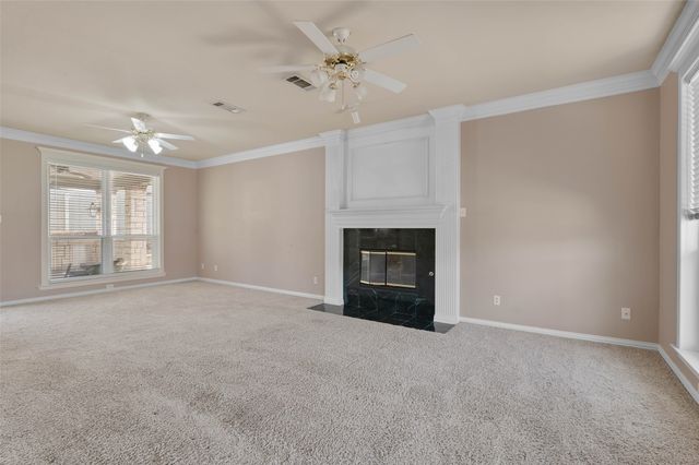 500 Quail Cove Court, Hurst, TX 76054