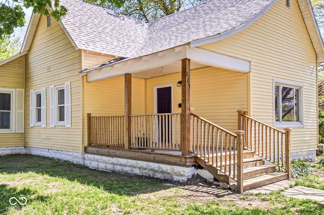 225 Maple Street, Tipton, IN 46072
