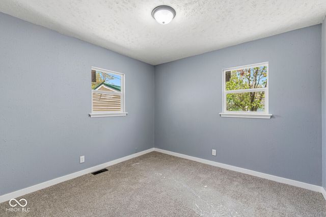 225 Maple Street, Tipton, IN 46072