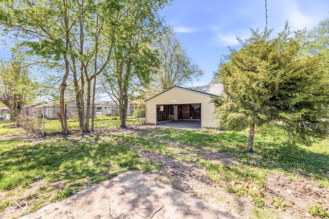 225 Maple Street, Tipton, IN 46072