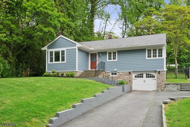47 W Lake Blvd, Morris Twp., NJ 07960