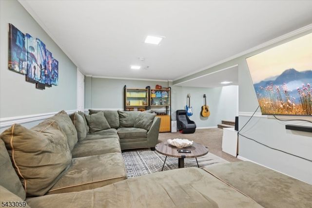 47 W Lake Blvd, Morris Twp., NJ 07960