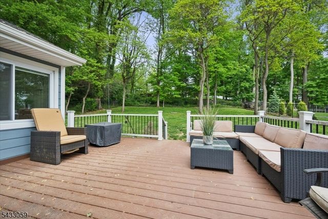 47 W Lake Blvd, Morris Twp., NJ 07960