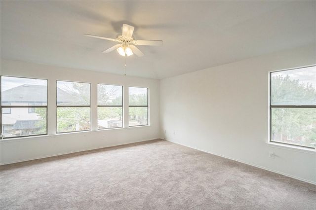 910 Crieff Cross DR, Pflugerville, TX 78660