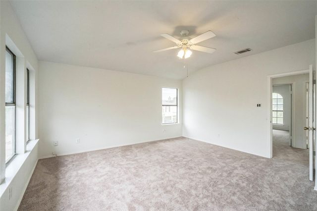 910 Crieff Cross DR, Pflugerville, TX 78660