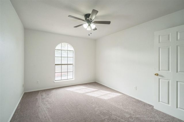 910 Crieff Cross DR, Pflugerville, TX 78660