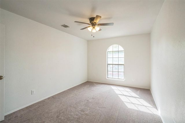910 Crieff Cross DR, Pflugerville, TX 78660