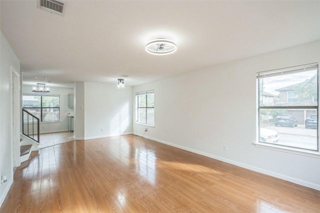 910 Crieff Cross DR, Pflugerville, TX 78660