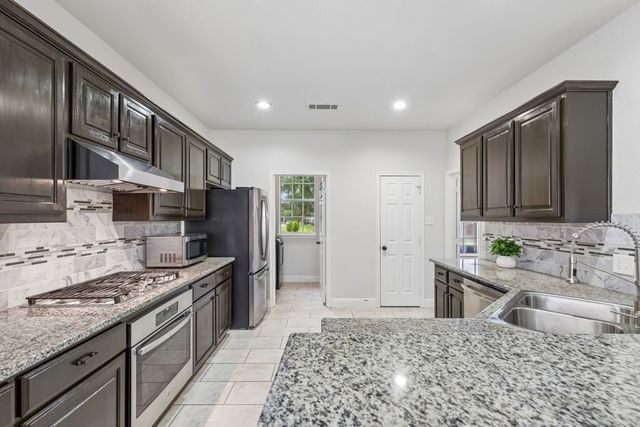 213 Chaparral Drive, Sunnyvale, TX 75182