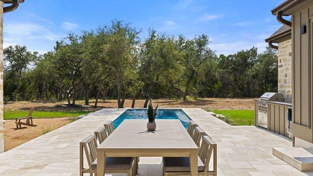 9207 Zyle RD, Austin, TX 78737