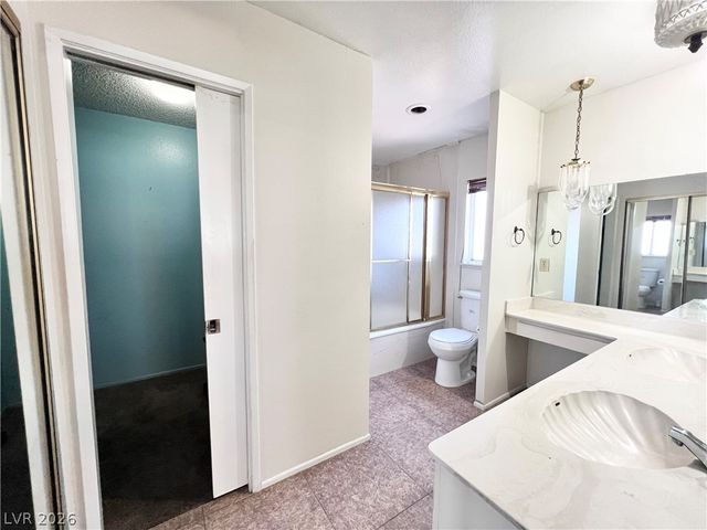 5009 Mesa View Drive, Las Vegas, NV 89120