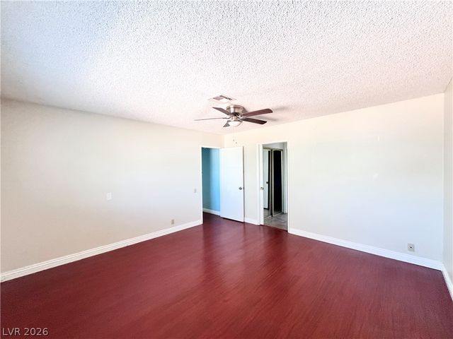 5009 Mesa View Drive, Las Vegas, NV 89120