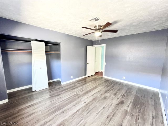 5009 Mesa View Drive, Las Vegas, NV 89120