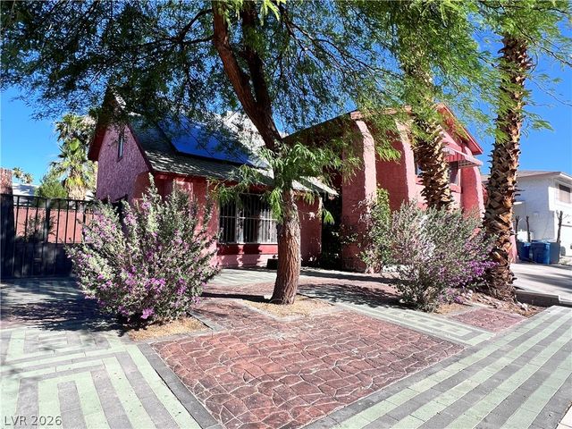 5009 Mesa View Drive, Las Vegas, NV 89120