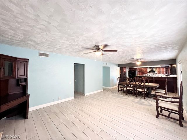 5009 Mesa View Drive, Las Vegas, NV 89120