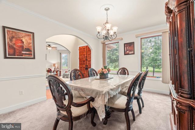 12 PAR AVE, Bensalem, PA 19020