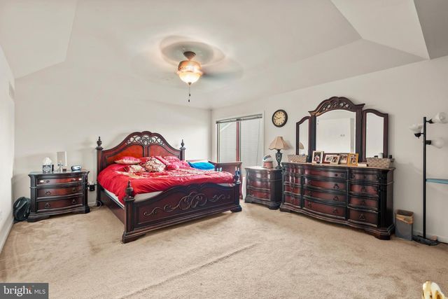 12 PAR AVE, Bensalem, PA 19020