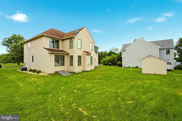 12 PAR AVE, Bensalem, PA 19020