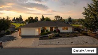 860 S Ridgemark Drive, Hollister, CA 95023