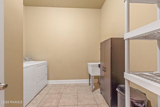 304 Norman Drive, Lafayette, LA 70501