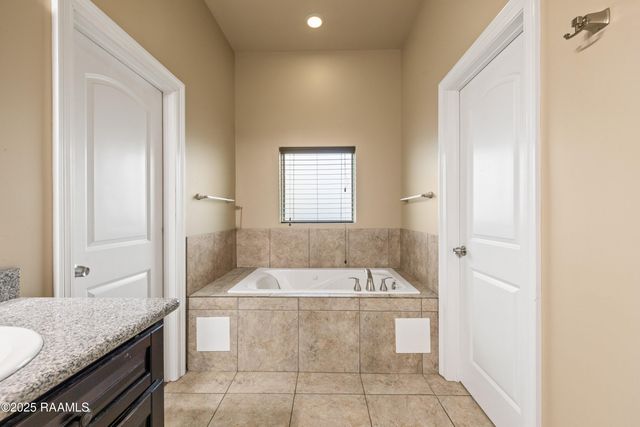 304 Norman Drive, Lafayette, LA 70501