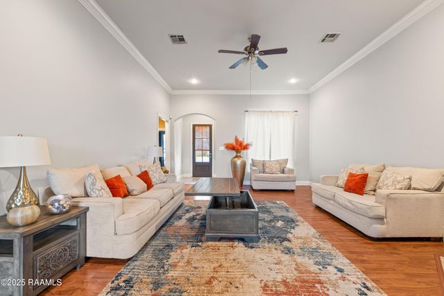 304 Norman Drive, Lafayette, LA 70501