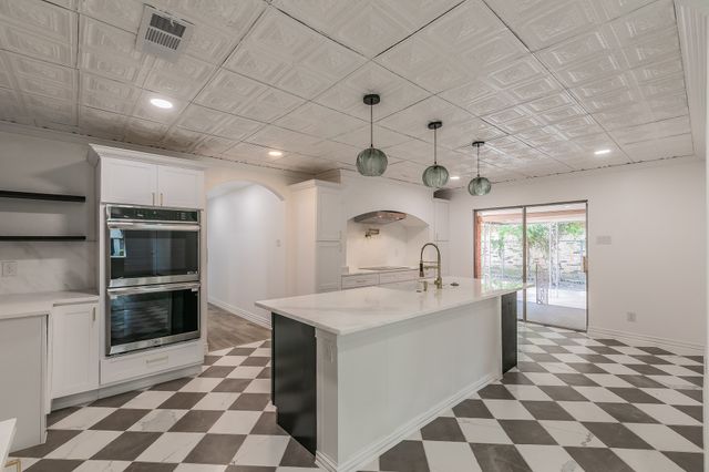 1812 Boyd Street, Dallas, TX 75224
