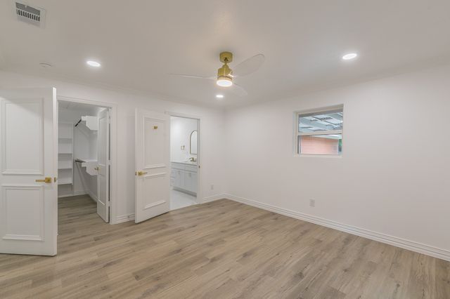 1812 Boyd Street, Dallas, TX 75224