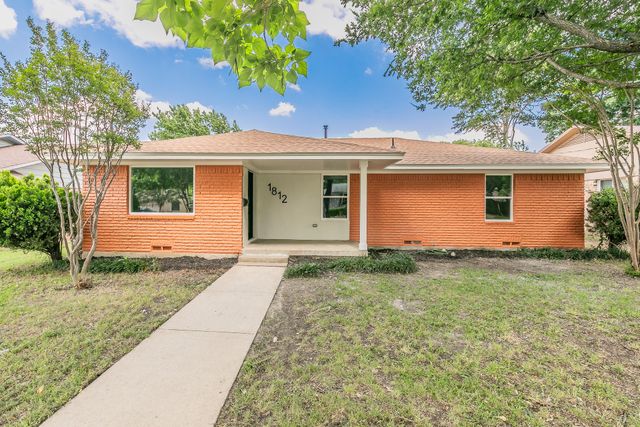 1812 Boyd Street, Dallas, TX 75224