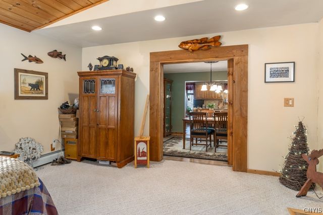 10017 Mallory Road, New Hartford, NY 13413