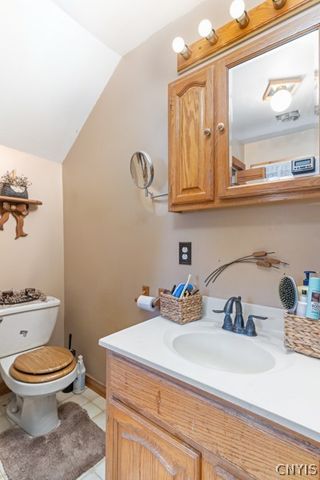 10017 Mallory Road, New Hartford, NY 13413