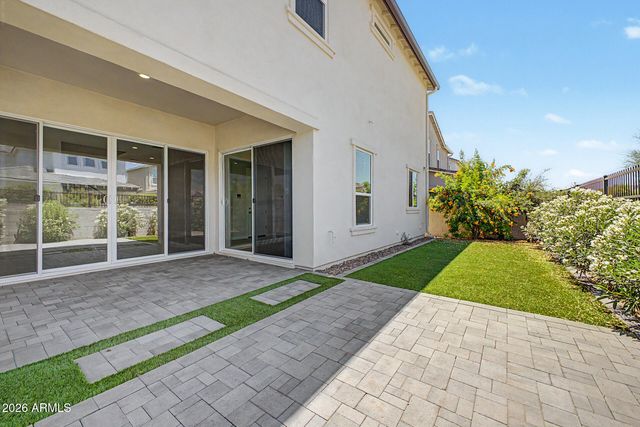 5128 E HELENA Drive, Scottsdale, AZ 85254