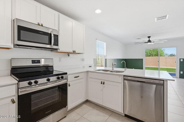 12168 E SUNFLOWER Lane, Florence, AZ 85132