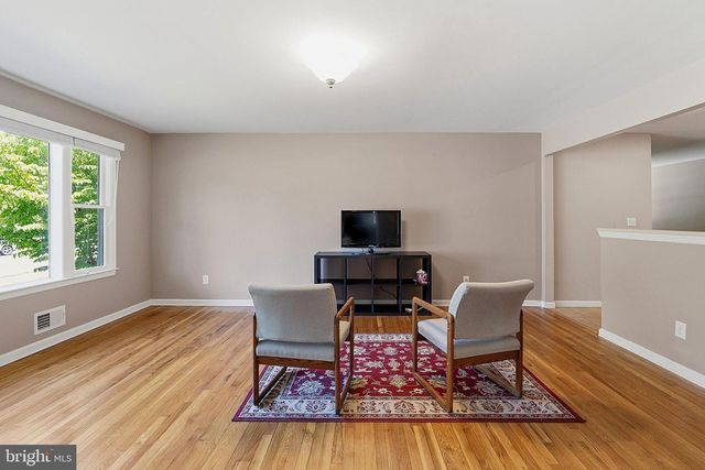 17 BROPHY DR, Ewing, NJ 08638