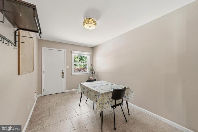 17 BROPHY DR, Ewing, NJ 08638