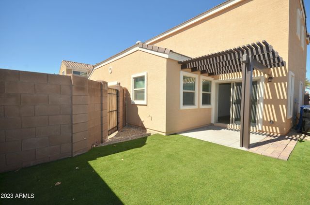 2223 S PONDEROSA Drive, Gilbert, AZ 85295