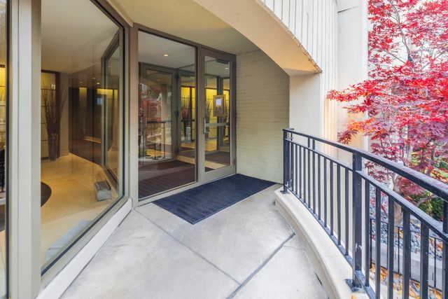 1340 N Dearborn Street 5C, Chicago, IL 60610