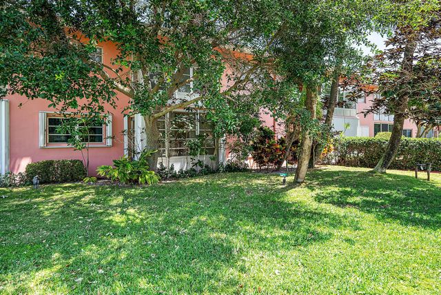 300 NE 20th Street 308, Boca Raton, FL 33431