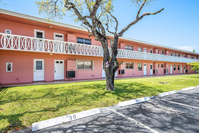 300 NE 20th Street 308, Boca Raton, FL 33431