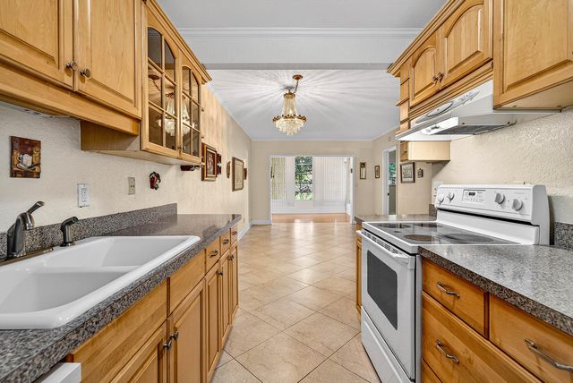 300 NE 20th Street 308, Boca Raton, FL 33431