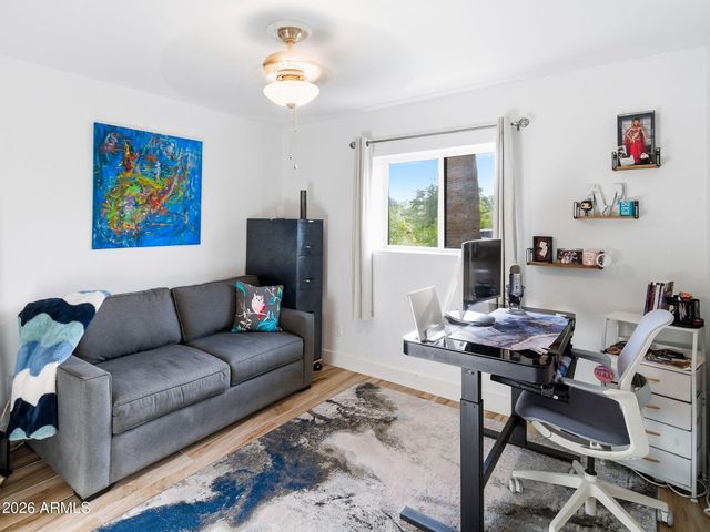 5229 N 18TH Place, Phoenix, AZ 85016