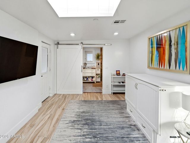 5229 N 18TH Place, Phoenix, AZ 85016